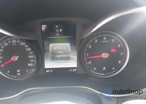 2019 Mercedes-Benz Glc 300 from USA, damaged, VIN WDC0G4JB1KV194105